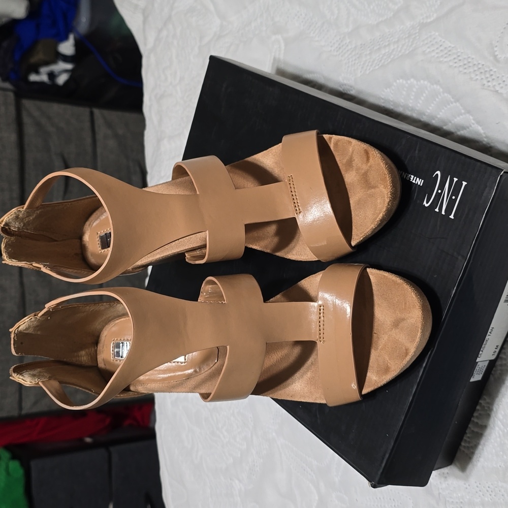 The perfect pair of wedges